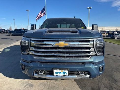 New 2025 Chevrolet Silverado 3500 High Country w/ Technology Package image 8