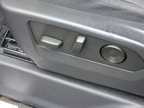Certified 2024 Chevrolet Silverado 1500 LT AWD/4WD image 29