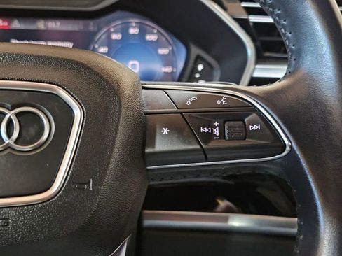Used 2019 Audi Q3 2.0T Prestige w/ Prestige Package AWD/4WD image 16