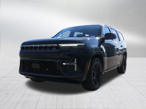 New 2026 Jeep Grand Wagoneer Summit w/ Rear Seat Video Group I image 7