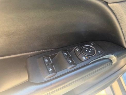 Used 2019 Lincoln MKC Select w/ Select Plus Package AWD/4WD image 56