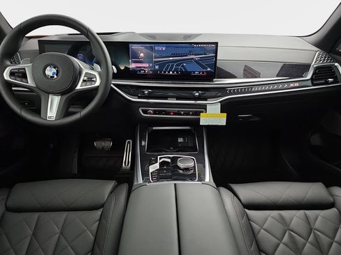New 2026 BMW X5 xDrive40i w/ M Sport Package AWD/4WD image 10
