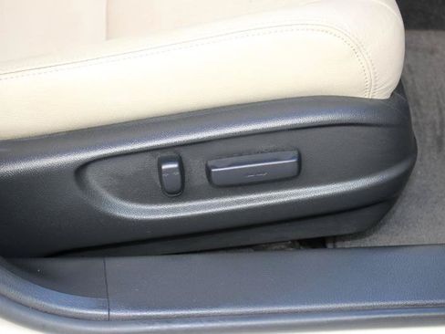 Used 2015 Honda Accord EX-L image 19
