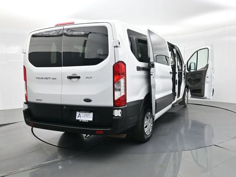 Used 2023 Ford Transit 350 XLT image 38