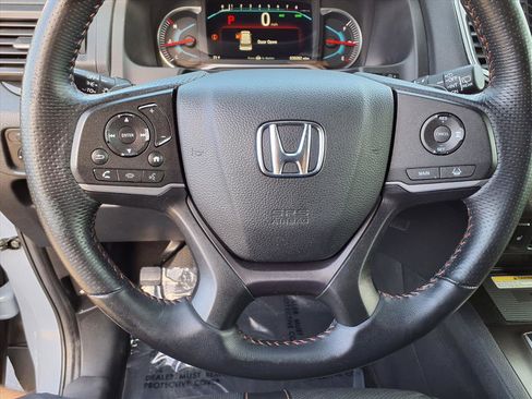 Certified 2022 Honda Pilot TrailSport image 9