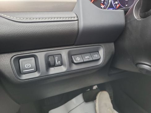 Certified 2023 GMC Acadia Denali w/ Denali Technology Package AWD/4WD image 25