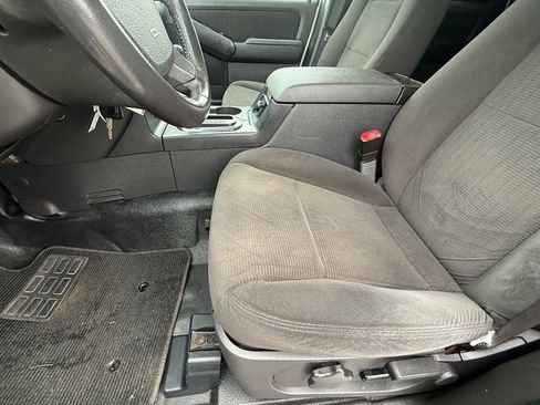 Used 2010 Ford Explorer Sport Trac XLT image 12