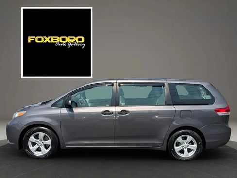 Used 2014 Toyota Sienna L FWD image 8