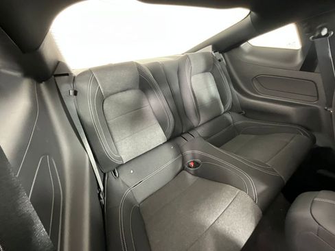 Used 2025 Ford Mustang Coupe RWD image 17