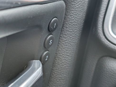 Used 2021 RAM 3500 Laramie image 8