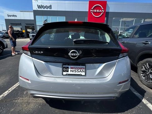 Certified 2025 Nissan Leaf S FWD image 4