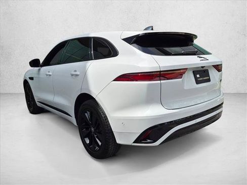 Certified 2026 Jaguar F-PACE R-Dynamic S AWD/4WD image 8