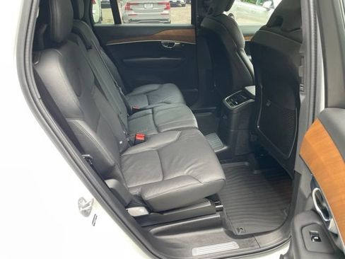 Certified 2025 Volvo XC90 T8 Plus w/ Protection Package Premier AWD/4WD image 15