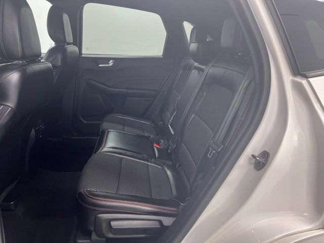 Used 2023 Ford Escape ST-Line w/ Tech Pack #1 AWD/4WD image 15