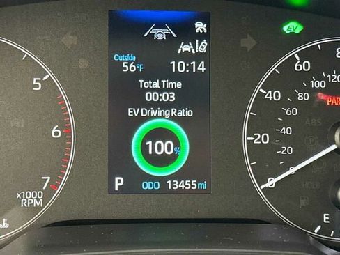 Used 2024 Toyota Corolla LE image 28