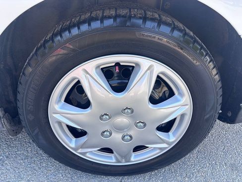 Used 2014 Ford Focus SE FWD image 10