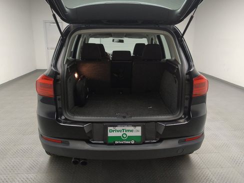 Used 2018 Volkswagen Tiguan Limited w/ Premium Package image 29