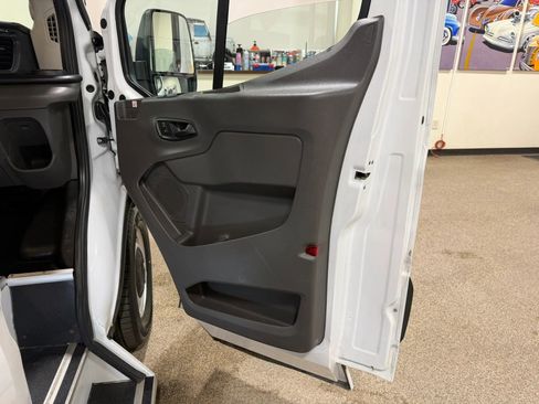 Used 2020 Ford Transit 150 Medium Roof image 18