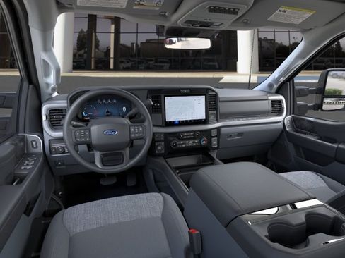 New 2026 Ford F350 XLT w/ XLT Premium Package AWD/4WD image 9