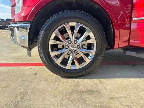 Used 2016 Ford F150 Lariat image 29