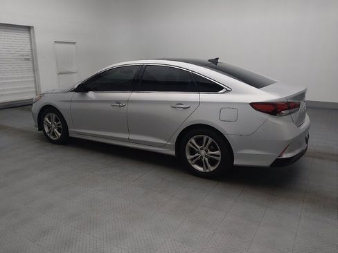 Used 2018 Hyundai Sonata Limited w/ Ultimate Package 07 FWD image 3