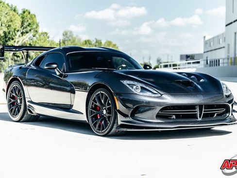 Used 2016 Dodge Viper ACR w/ Extreme Aero Package RWD image 6
