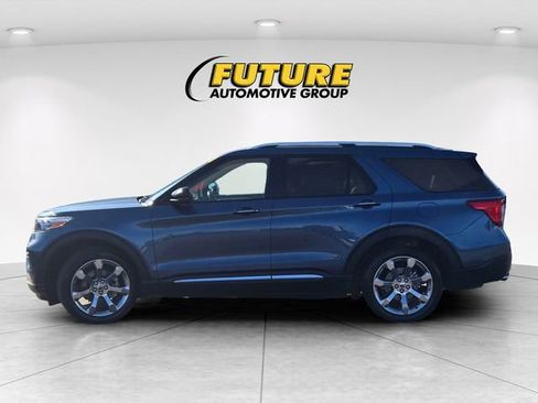 Used 2020 Ford Explorer Platinum w/ Premium Technology Package AWD/4WD image 7