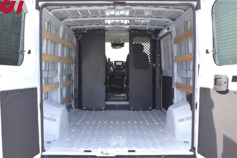 Used 2025 RAM ProMaster 2500 w/ U-Haul Equipment Group FWD image 25