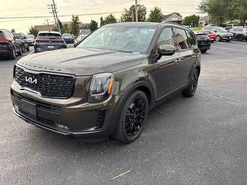 Used 2022 Kia Telluride SX w/ SX Prestige Package AWD/4WD image 7