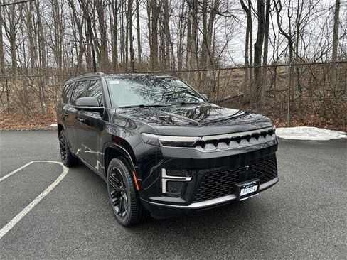 New 2026 Jeep Grand Wagoneer Limited image 2