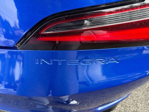 Used 2023 Acura Integra A-Spec image 9
