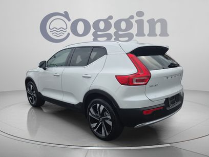 Used 2024 Volvo XC40 B5 Ultimate