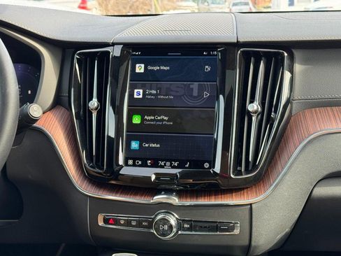 Certified 2023 Volvo XC60 B6 Ultimate w/ Protection Package Premier image 14