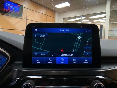 Certified 2022 Ford Escape SEL w/ SEL Stealth AWD Package image 17