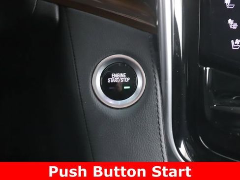 Used 2019 Cadillac Escalade Luxury AWD/4WD image 23