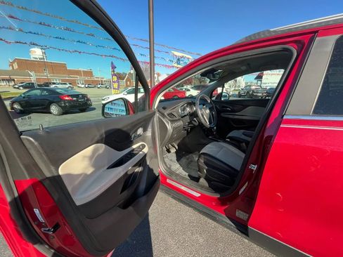 Used 2019 Buick Encore Sport Touring w/ Safety Package image 10