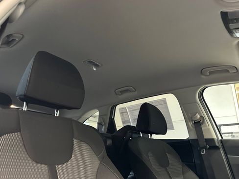 New 2026 Kia Sorento LX image 15