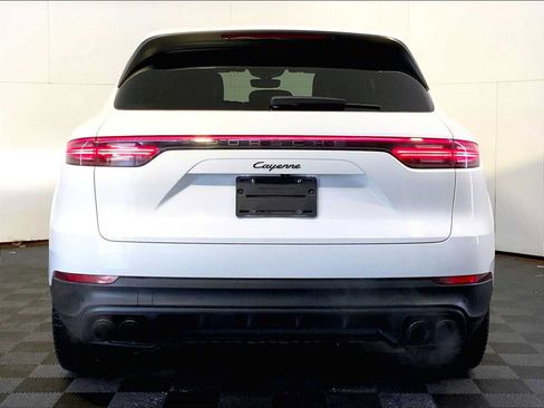 Used 2021 Porsche Cayenne AWD/4WD image 6