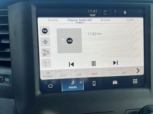 Used 2024 RAM 2500 Tradesman w/ Chrome Appearance Group image 17