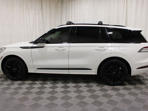 Used 2023 Lincoln Aviator Reserve w/ Equipment Group 201A AWD/4WD image 39