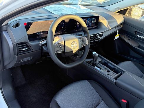 New 2026 Nissan Sentra SV image 13