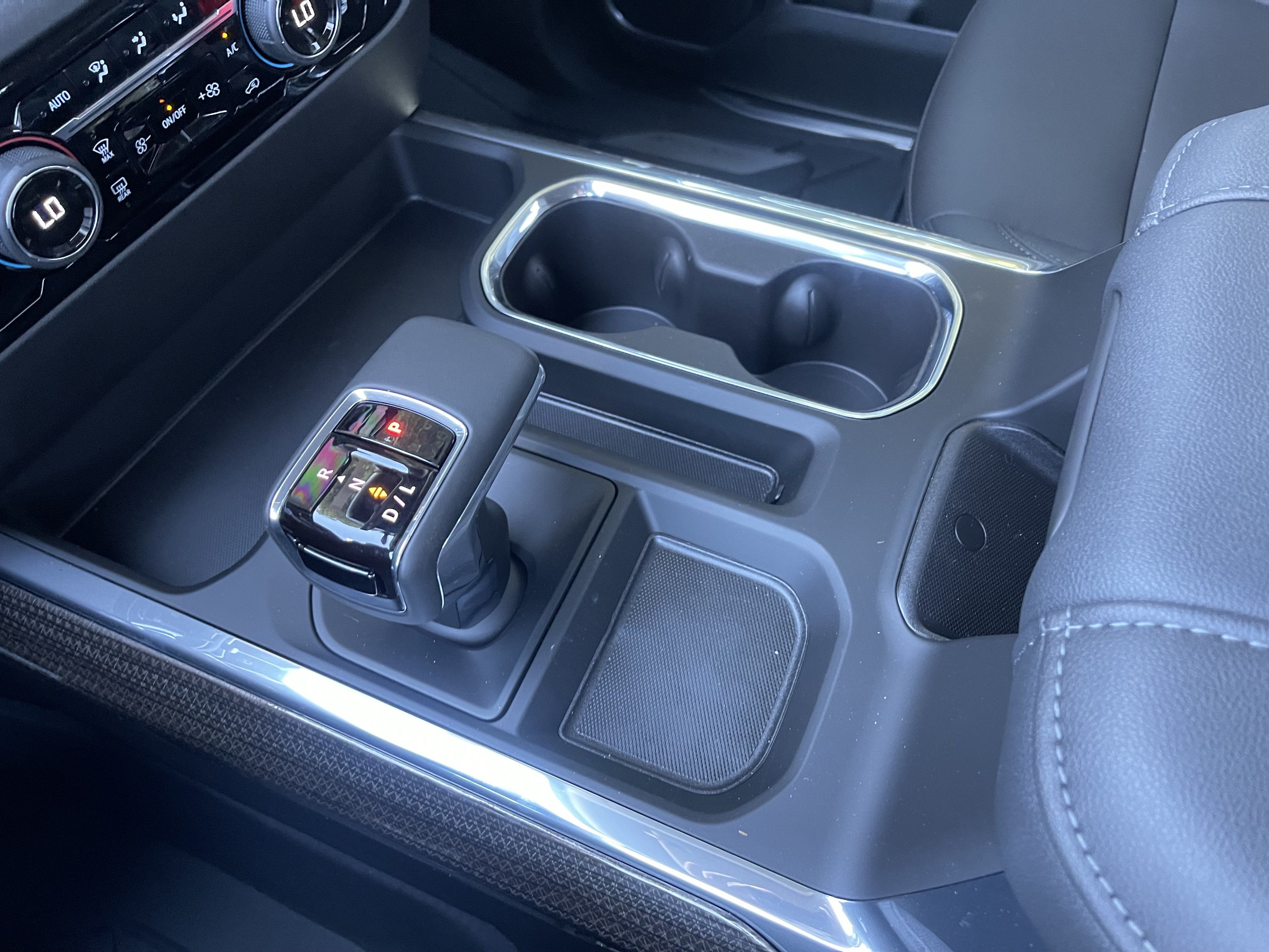 New 2026 Chevrolet Silverado 1500 RST w/ Redline Edition AWD/4WD image 25