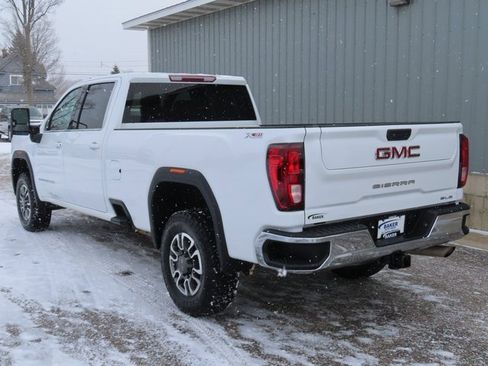 Used 2024 GMC Sierra 3500 SLE image 7