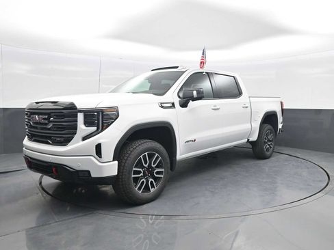 New 2026 GMC Sierra 1500 AT4 w/ AT4 Premium Package AWD/4WD image 4
