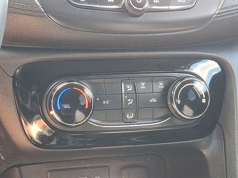 Used 2023 Buick Encore GX Preferred FWD image 15
