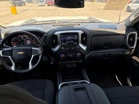 Used 2021 Chevrolet Silverado 2500 LT w/ Convenience Package AWD/4WD image 29