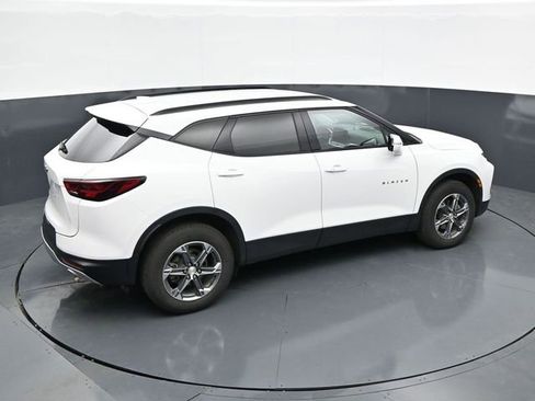 Used 2024 Chevrolet Blazer LT w/ LPO, Floor Liner Package FWD image 27