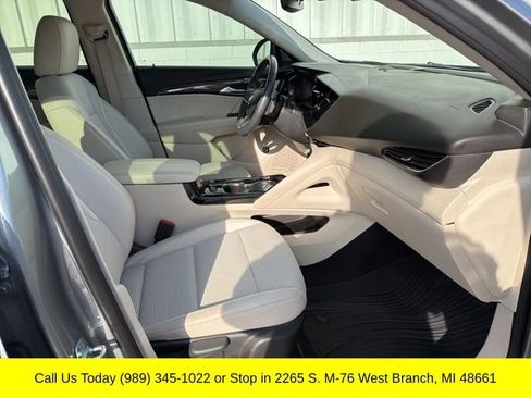 Used 2023 Buick Envision Preferred image 38