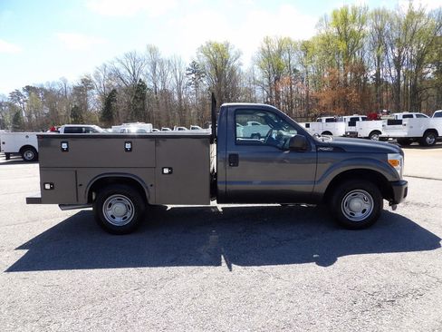 Used 2016 Ford F250 XL image 9