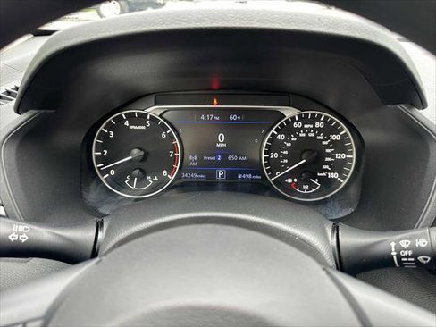 Used 2024 Nissan Altima 2.5 SV image 23